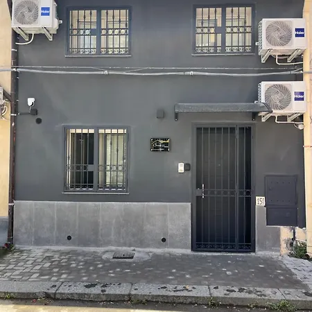 Samuele S Feriehus *